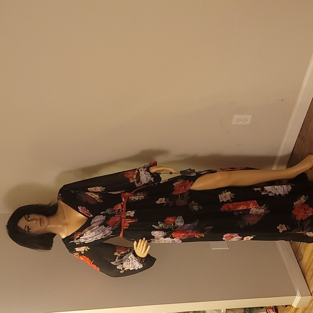 Flowered maxi dress from Adrianna papell in size 10